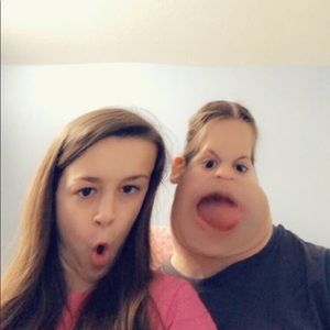 Meet your Posher, Hailey